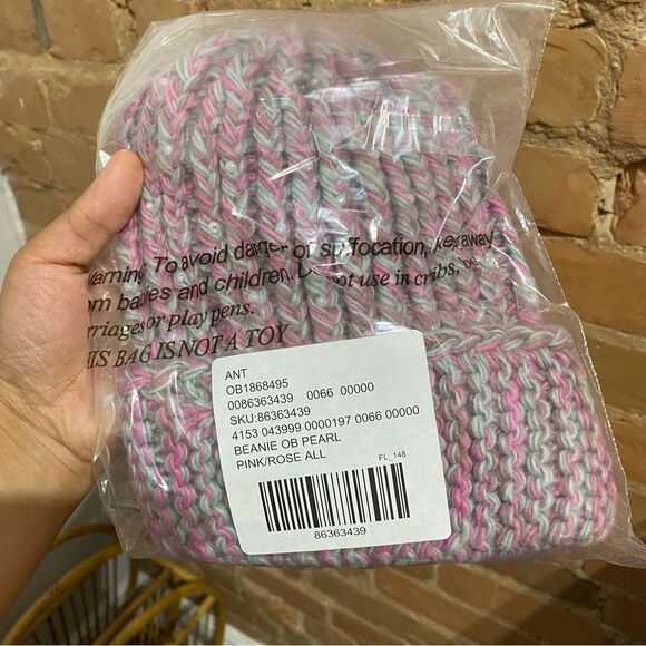 NWT Anthropologie Pearl Beanie - Picture 4 of 4